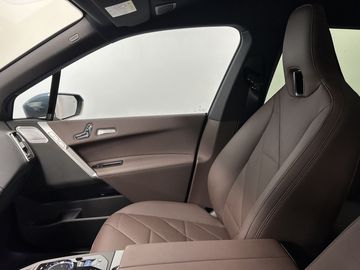 Car image 36