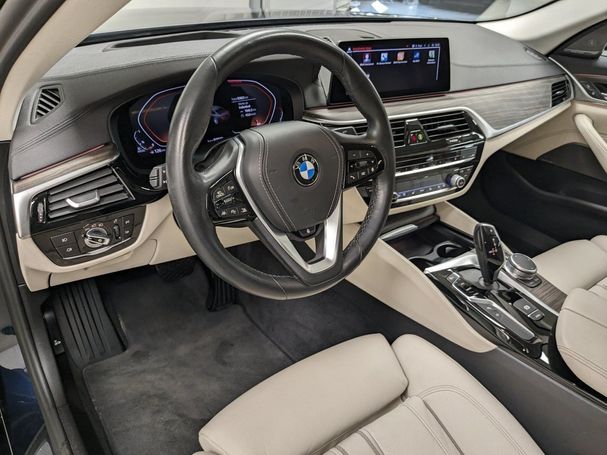 BMW 540d xDrive 235 kW image number 10