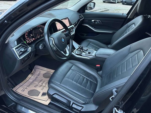 BMW 320d xDrive Luxury Line 140 kW image number 20