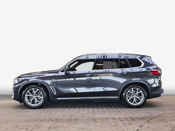 BMW X5 45e xDrive 290 kW image number 4