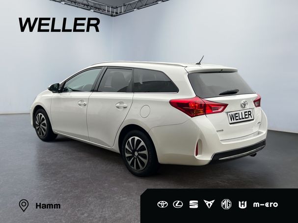 Toyota Auris 1.6 Valvematic Life Plus 97 kW image number 3