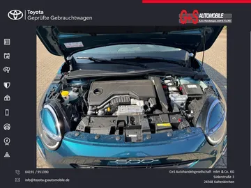 Car image 18