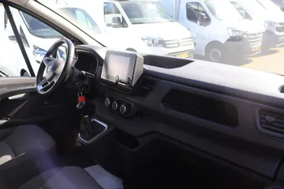 Car image 37
