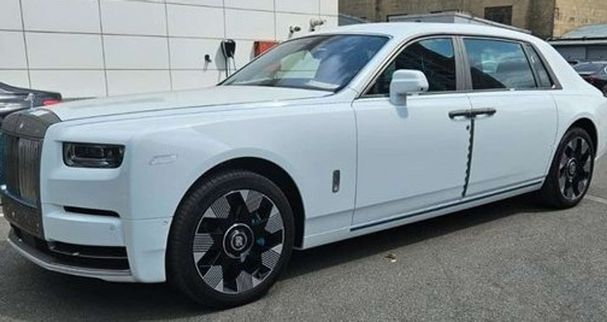 Rolls-Royce Phantom 420 kW image number 1