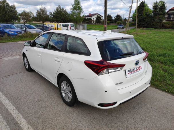 Toyota Auris 100 kW image number 4