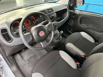 Car image 11