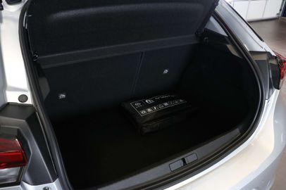 Car image 38