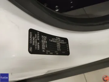 Car image 46