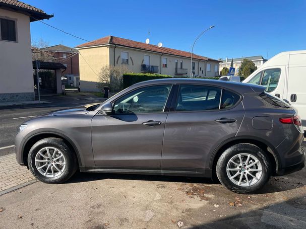 Alfa Romeo Stelvio 2.2 140 kW image number 5