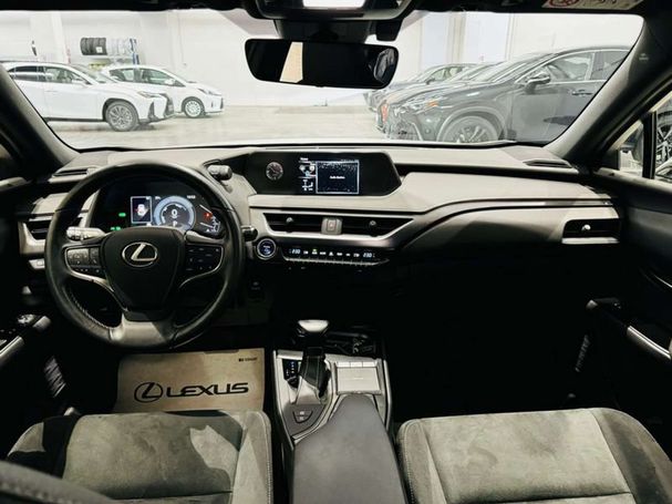 Lexus UX 250h 135 kW image number 13