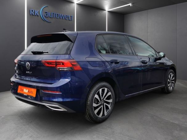 Volkswagen Golf 2.0 TDI Active DSG 85 kW image number 4