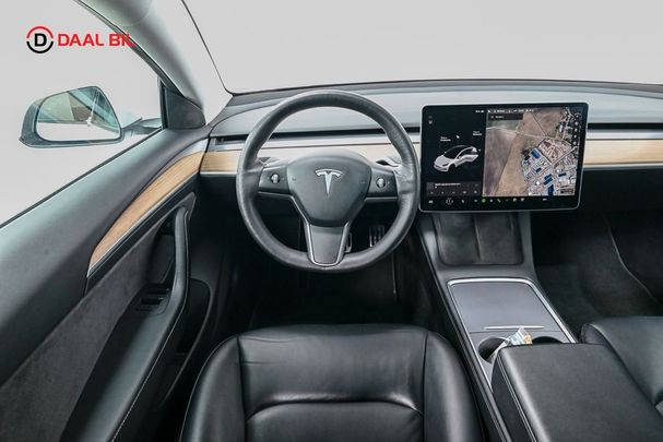 Tesla Model 3 Long Range AWD 324 kW image number 11