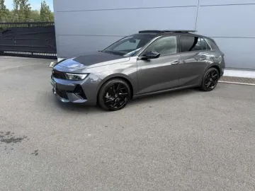 Car image 33