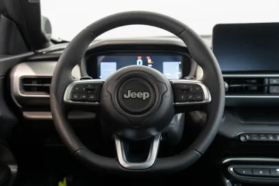 Car image 42