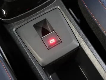 Car image 35