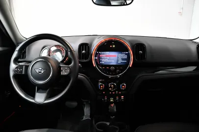 Car image 46