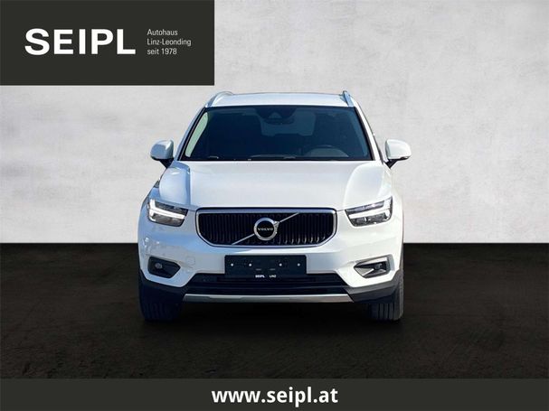 Volvo XC40 T2 Momentum 95 kW image number 4