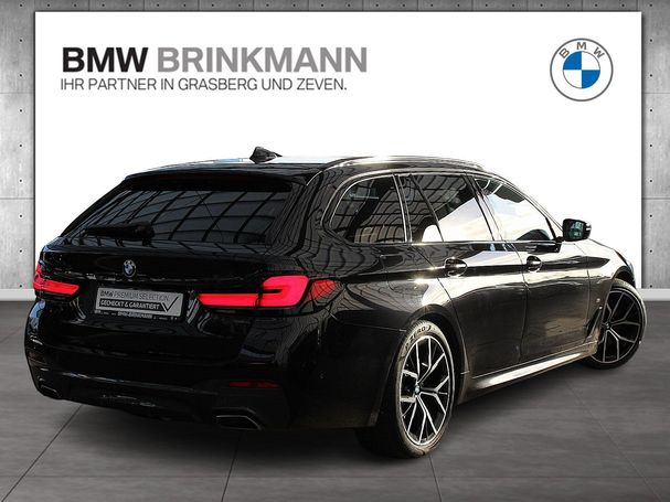 BMW 540d Touring xDrive 250 kW image number 2