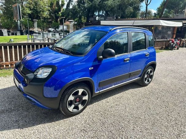 Fiat Panda Cross 1.0 Hybrid City 51 kW image number 1