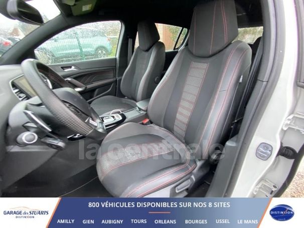 Peugeot 308 1.2 PureTech 130 96 kW image number 18