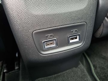 Car image 33