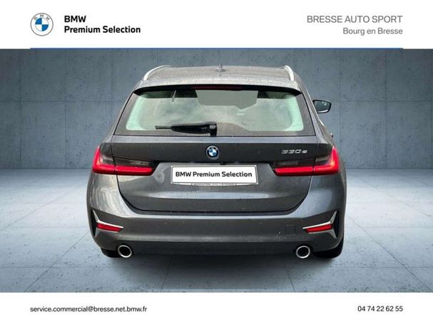 BMW 330 Touring 137 kW image number 13