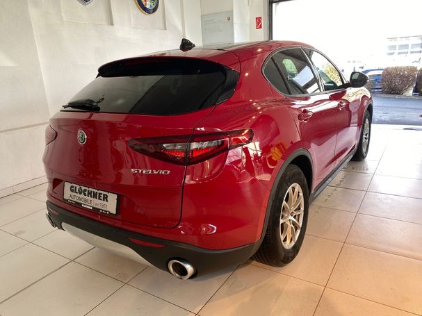 Alfa Romeo Stelvio 2.2 Diesel 118 kW image number 4