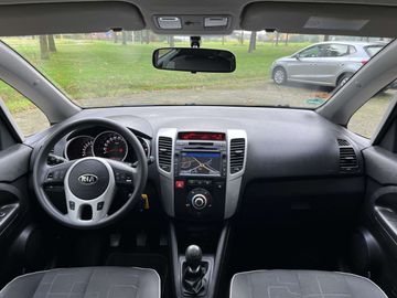 Car image 25