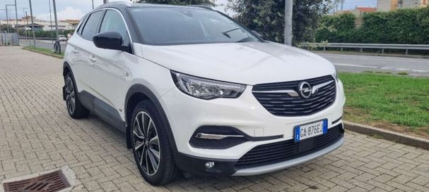 Opel Grandland X 1.6 Hybrid4 221 kW image number 3