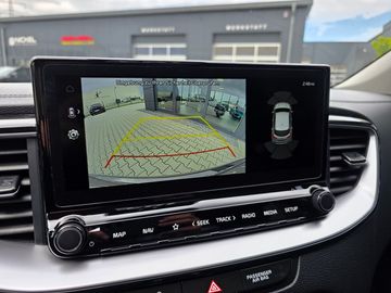Car image 36