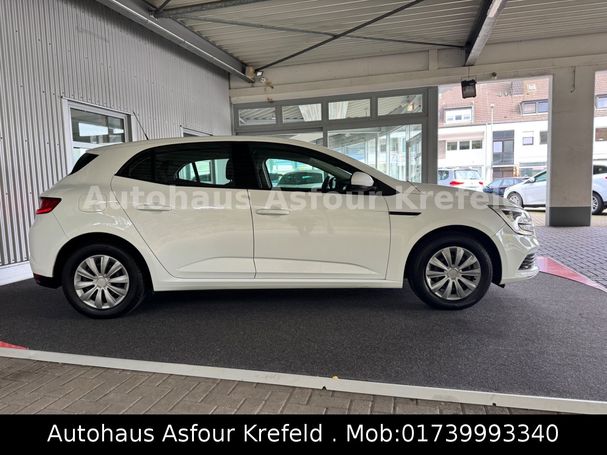 Renault Megane 74 kW image number 1