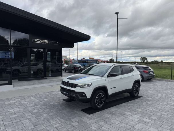 Jeep Compass 1.3 Turbo PHEV Trailhawk 177 kW image number 4