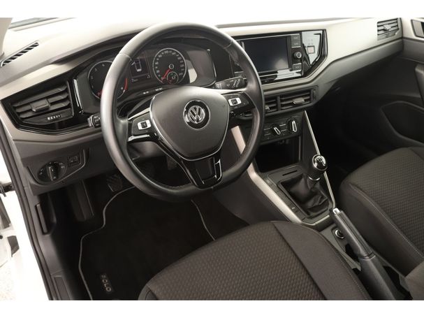 Volkswagen Polo 1.0 TSI Comfortline 70 kW image number 10