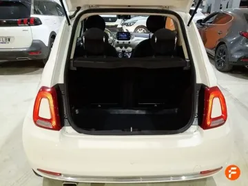 Car image 26