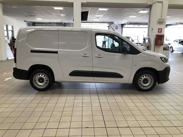 Citroen Berlingo XL 130 EAT8 96 kW image number 7