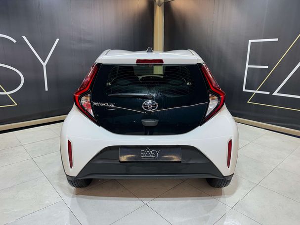 Toyota Aygo X 1.0 CVT 53 kW image number 6