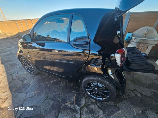 Smart ForTwo coupe EQ 60 kW image number 4