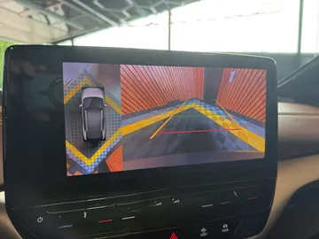 Car image 29