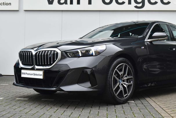 BMW i5 eDrive40 M Sport 250 kW image number 18