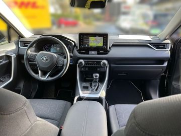 Car image 12