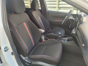 Car image 31