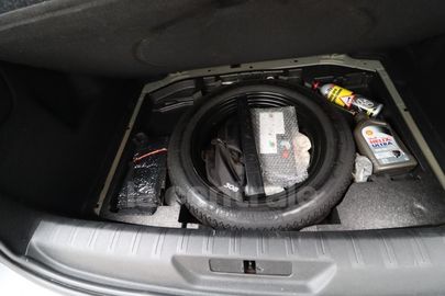 Car image 41