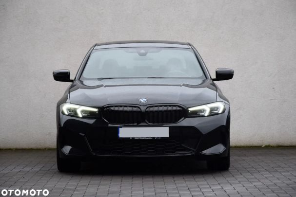 BMW 320d M Sport 140 kW image number 2