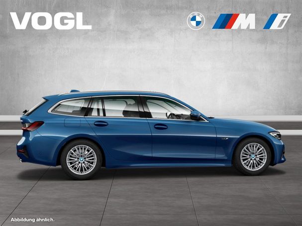 BMW 330e Touring 215 kW image number 9