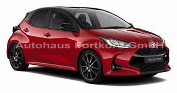 Toyota Yaris 1.5 Hybrid 96 kW image number 1