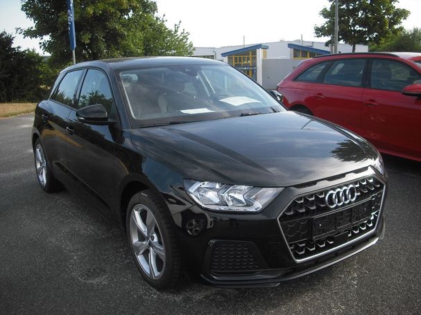 Audi A1 25 TFSI Sportback Advanced 70 kW image number 2