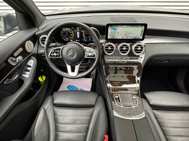 Mercedes-Benz GLC 300 de 225 kW image number 13