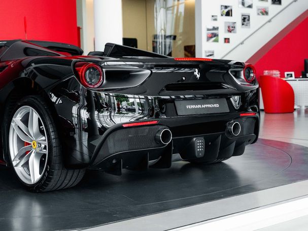 Ferrari 488 Spider 492 kW image number 12