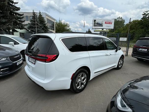 Chrysler Pacifica 208 kW image number 2