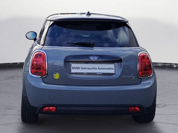 Mini Cooper SE Essential Trim 135 kW image number 7